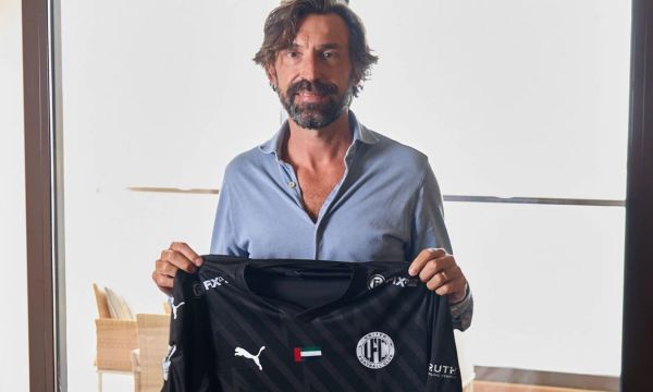  Пирло оглави Дубай Юнайтед 