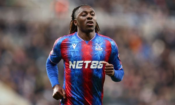 Арсенал съгласува трансфера на Езе