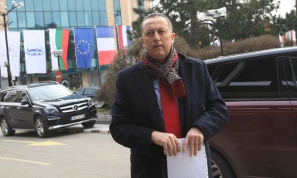 Шеф на БФС с критики към Дерменджиев