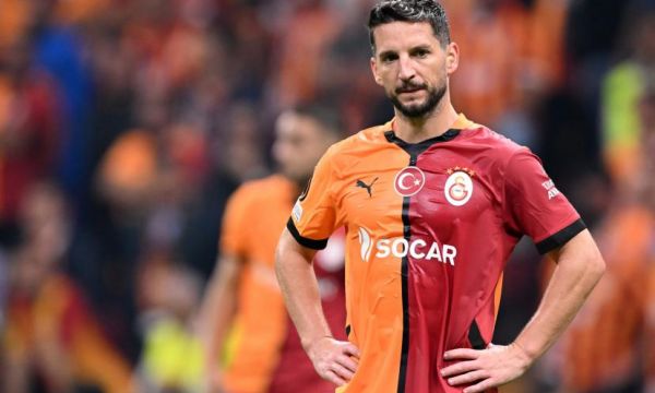 Мертенс напусна Галатасарай 