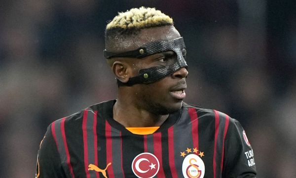 Барса включи Осимен в списъка си с играчи за замяна на Лева