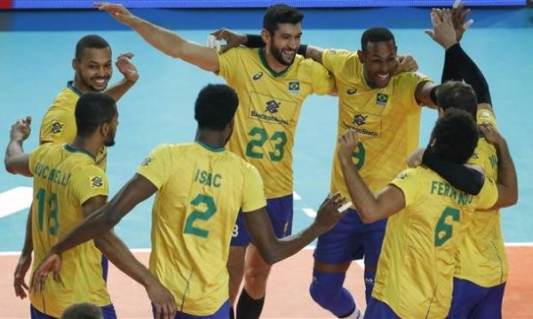 Бразилия надделя над Иран и е на 1/2-финал в Лигата на нациите