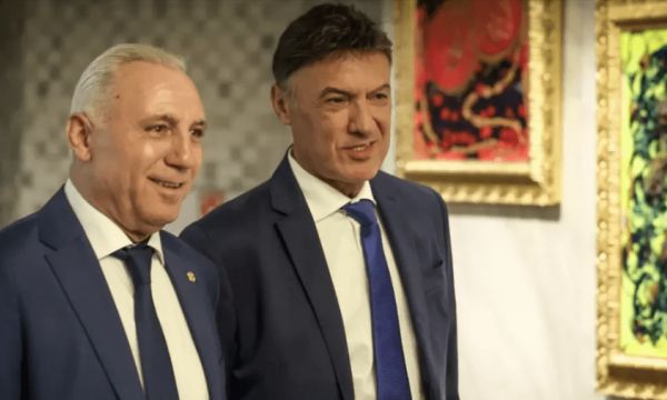 Стоичков към Любо, Боби и Петьо: Цяла България е с вас!