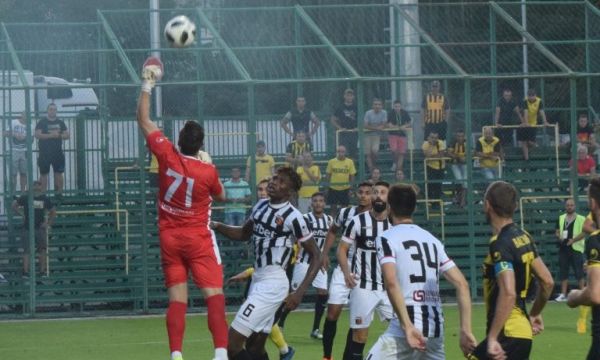Пуснаха билети за дербито на Пловдив - пропуски няма да се продават в деня на мача