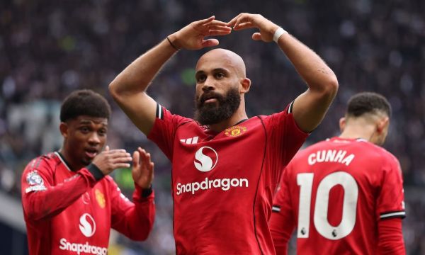 Десет от Ман Юнайтед изравниха Тотнъм (видео)