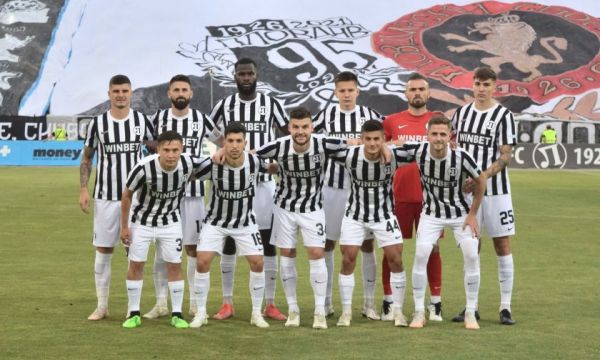 Футболисти на Локо Пловдив ще играят мачове на три континента