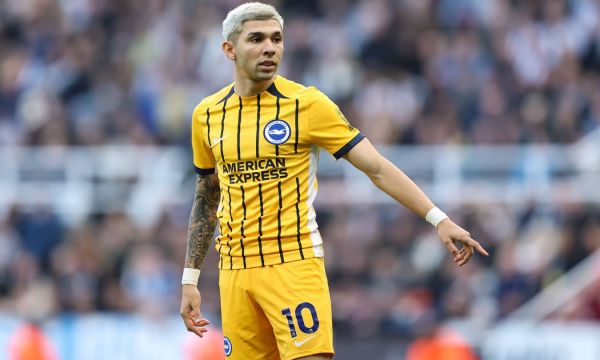 Челси и Брайтън се разбраха за нападател 