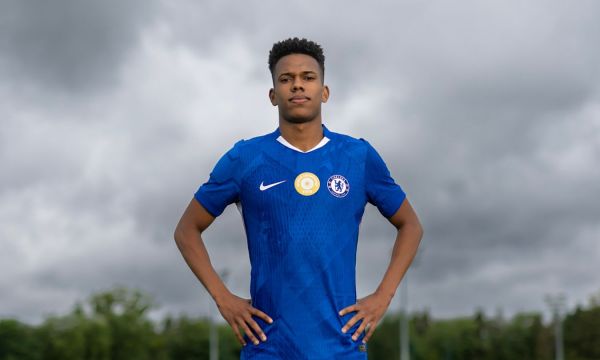 Челси обяви за пристигането на Естевао