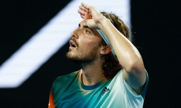 Циципас: Тенисът не изгражда характер