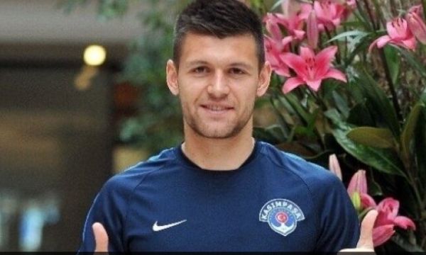 Страхил Попов избра второто ниво на Турция пред ЦСКА и Левски