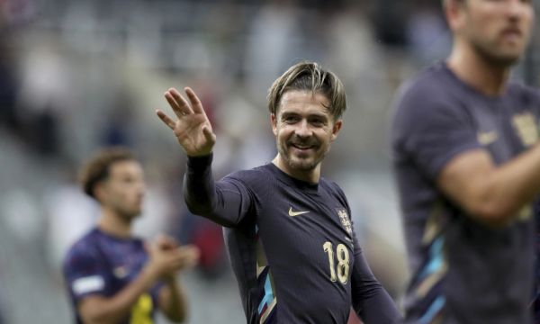 Грилиш: Чух се с Рууни преди Евертън