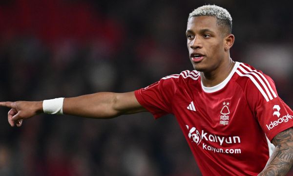 Лион предложи 25 млн. за Данило 