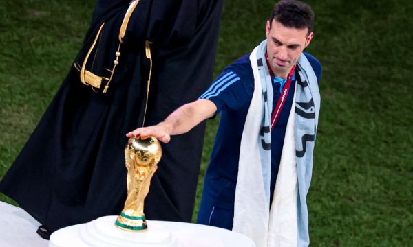 Ди Мария: Скалони трябва да получи доживотен договор 