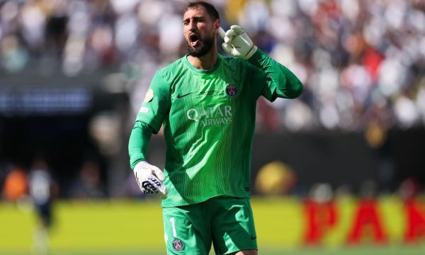 Обявиха номинираните за най-добър вратар 