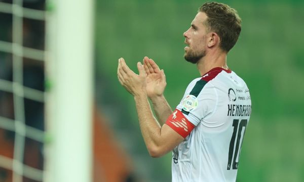 Хендерсън ще напусне Аякс 