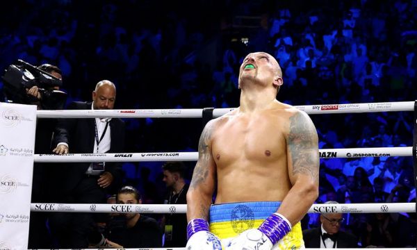 WBO задължи Усик да представи обновено медицинско