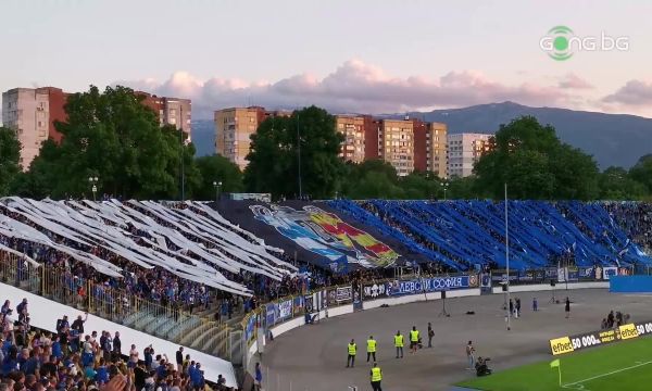 Левски уреди първата си контрола