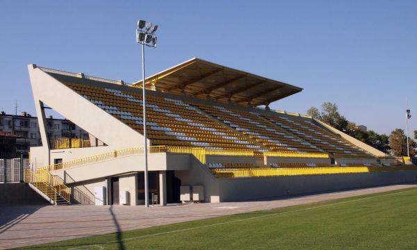 Ботев Пловдив започна ремонт на базата в Коматево