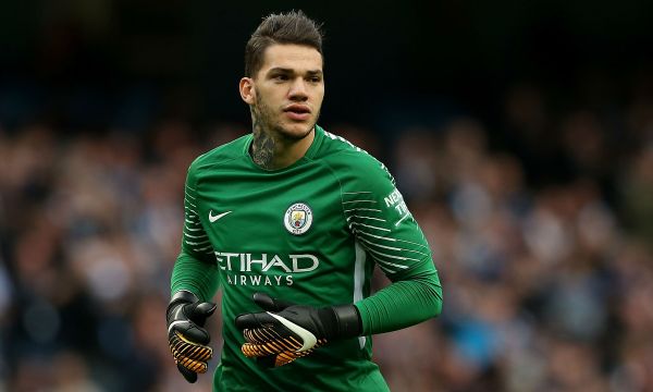 Едерсон: Ако се наложи мога да играя и нападател