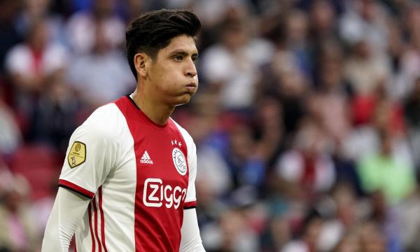  Челси и Аякс прекратиха преговорите за Алварес 