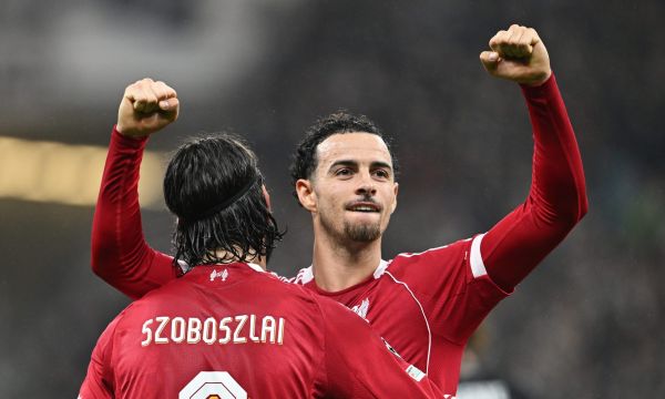 Ливърпул се съживи във Франкфурт (видео)