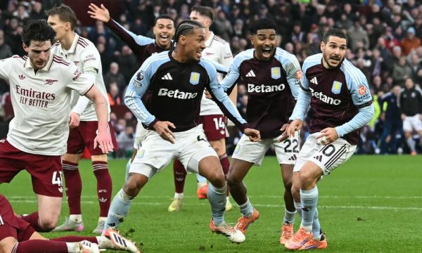 Астън Вила с драматична победа над Арсенал (видео)