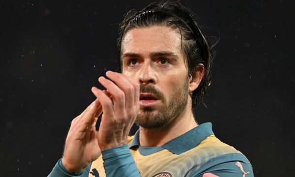 Евертън напредва в преговорите за Грилиш 