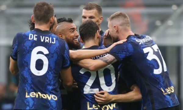 Интер заби 4 гола на Дженоа на старта на Серия А (видео)