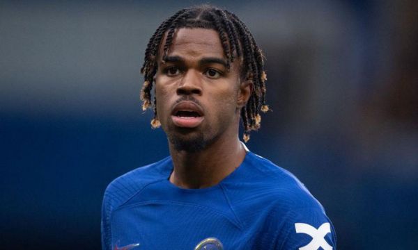 Борусия Дортмунд се интересува от четирима от Челси 