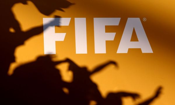ФИФА ще се опита да забрани провеждането на мачове от националните лиги в чужбина