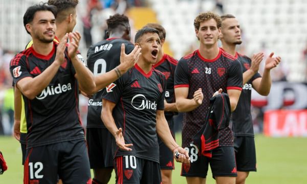 Севиля с минимален успех над Райо Валекано