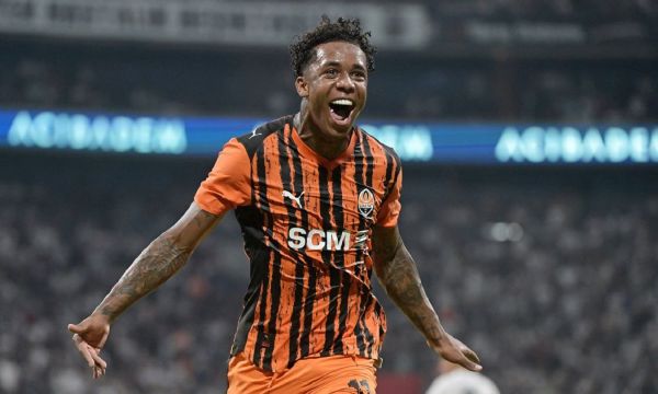 Фулъм се интересува от крило на Шахтьор Донецк