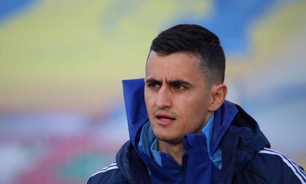 Левски излиза срещу Сабах без Георги Костадинов 