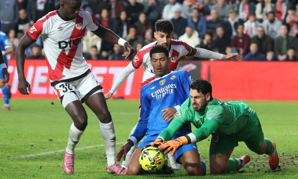 Реал Мадрид даде шанс на Барса след реми с Валекано