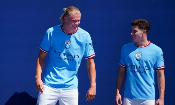  Касано: Алварес е по-силен от Холанд