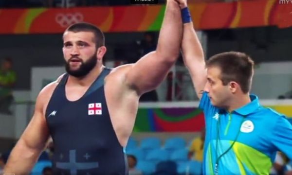 Олимпийски вицешампион бе наказан за две години
