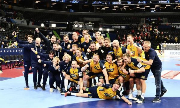 Швеция се класира за финала на Европейското по хандбал
