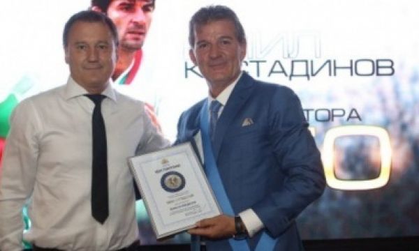 Емо Костадинов тегли жребия за Евро 2019 за девойки