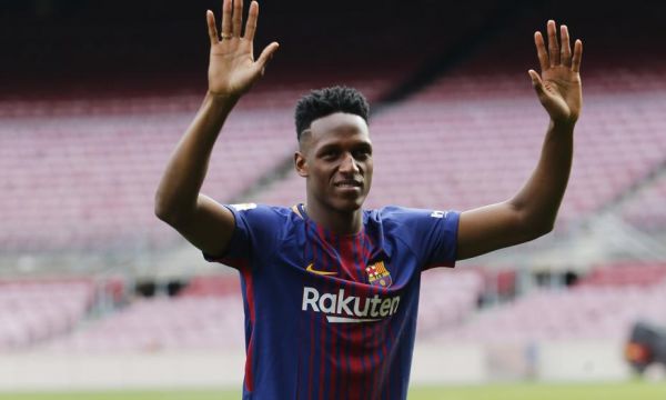 Мина е близо до трансфер в Юнайтед 