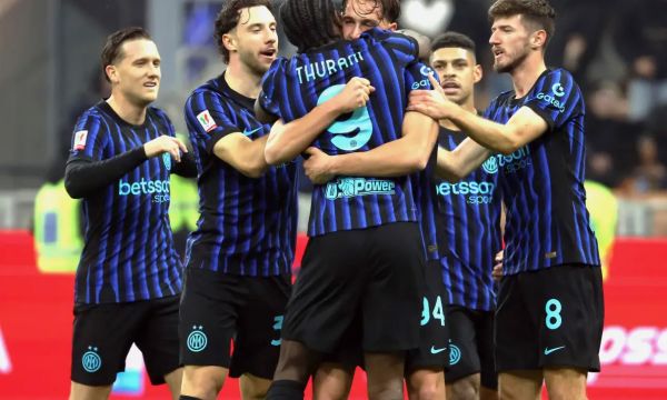 Маркюс Тюрам класира Интер на 1/4-финал