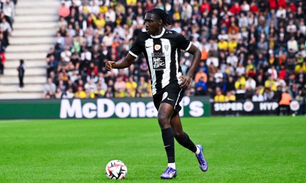 Милан се насочи към 18-годишен нападател на Анже