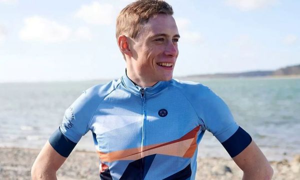 Отмениха последния етап от Вуелта 2025