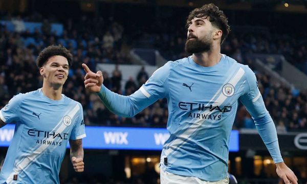 Сити нанесе болезнена загуба на Лийдс (видео)