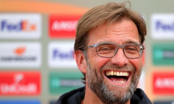   Линекер: Не знам какво Ливърпул откри в Клоп