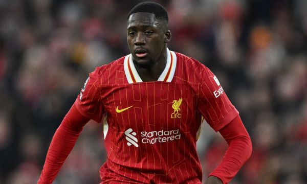 Карагър: Конате твърде често изчезва от терена