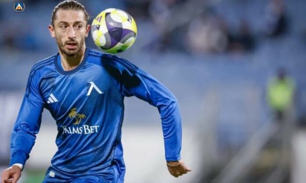 Левски се активизира в преговорите с лидери за договорите им