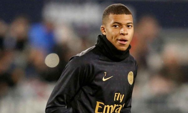 Майката на Мбапе търси дом в Мадрид