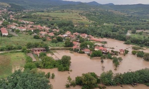 И от Локо Пловдив се включиха в кампанията за пострадалите от наводненията