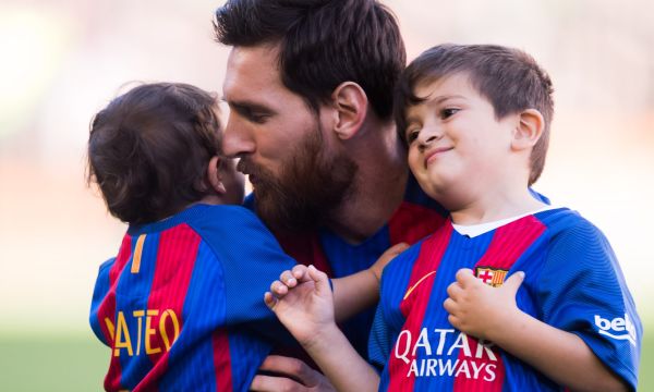 Меси: Децата ми напомнят, че футболът не е най-важен