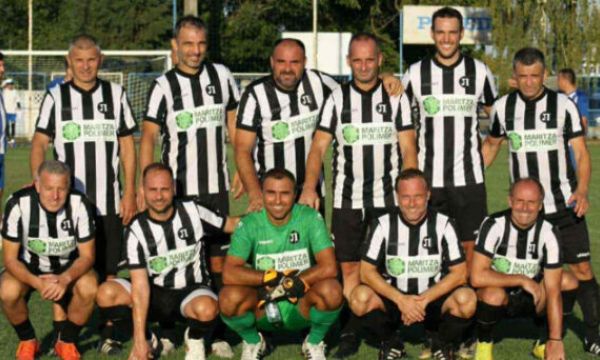 Ветераните на Локо Пловдив спечелиха турнир в Румъния 